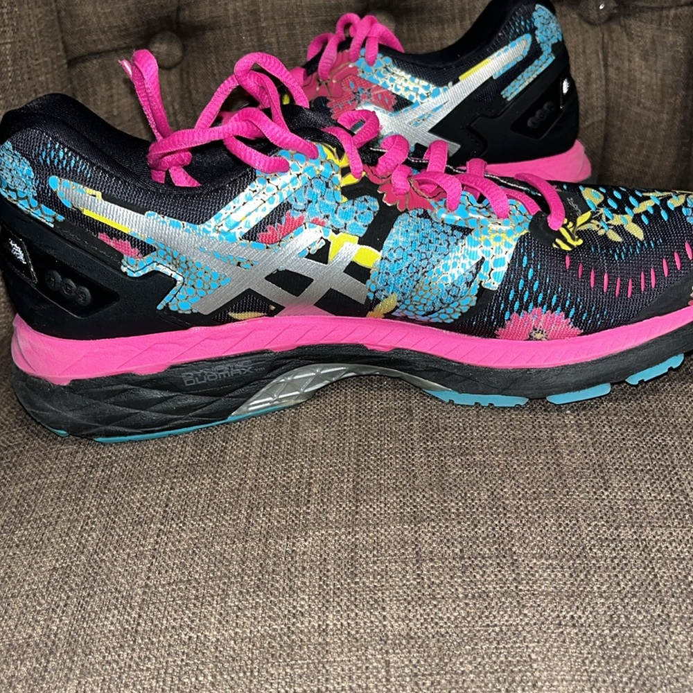 ASICS Gel-Kayano Women's Floral Athletic Shoes - Black, Pink, Blue size 8 - Picture 8 of 11